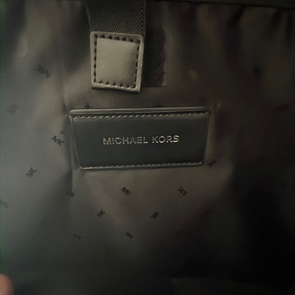 Michael Kors Limited Edition Backpack - Picture 4 of 6